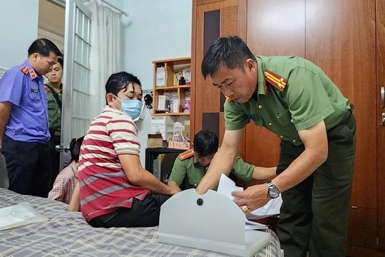 Kiên Giang: Bắt giam 2 người về hành vi tổ chức, môi giới xuất cảnh trái phép