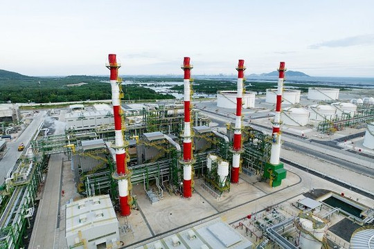 Tổ hợp hóa dầu lớn nhất Việt Nam sắp vận hành
