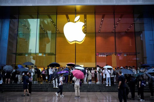 Apple xoa dịu mối lo với dòng iPhone 15 ở Trung Quốc, dự báo về quý 4/2023 gây thất vọng
