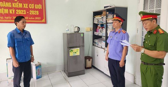 Kiên Giang: Bắt nhóm cán bộ trung tâm đăng kiểm xe cơ giới 