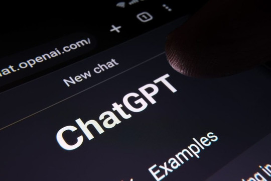OpenAI: Hacker đứng sau sự cố ngừng hoạt động liên tục của ChatGPT
