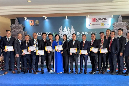 Thêm 23 kỹ sư thuộc Tổng công ty Điện lực TP.HCM nhận chứng chỉ kỹ sư chuyên nghiệp ASEAN