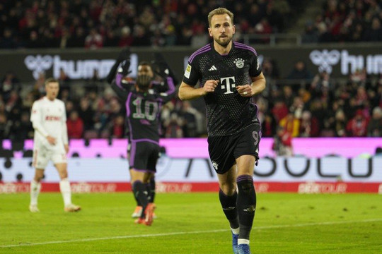 Harry Kane lập kỷ lục, đưa Bayern Munich dẫn đầu Bundesliga
