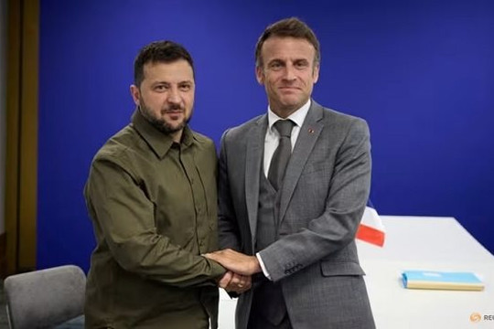 Pháp sẽ ký hiệp ước an ninh với Ukraine vào đầu năm sau
