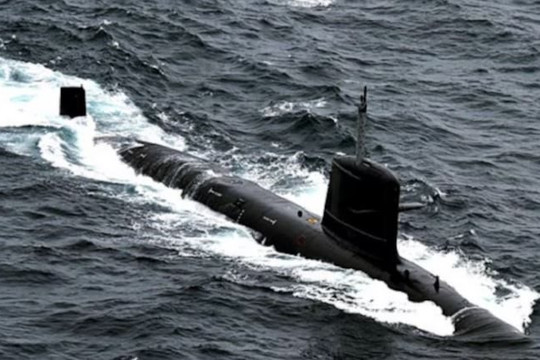 Mỹ, Anh, Úc thử nghiệm AI để theo dõi tàu ngầm Trung Quốc ở Biển Đông