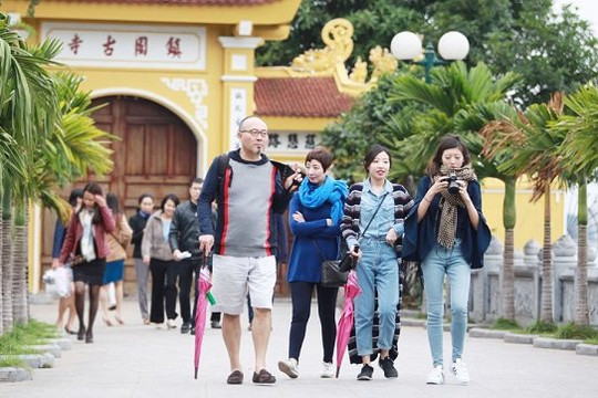 Trung Quốc giảm phí thị thực cho du khách 5 nước, trong đó có Việt Nam