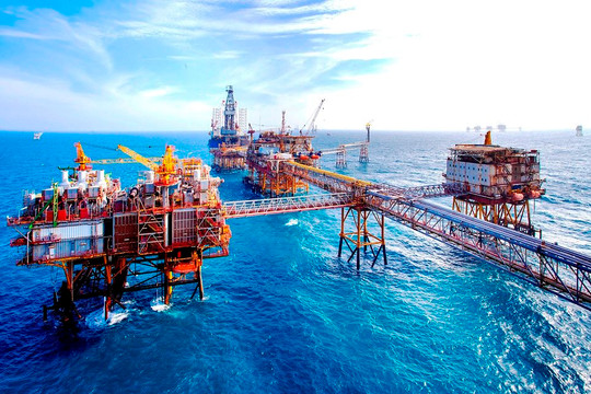 Ngành dầu khí - đầu tàu của nền kinh tế Việt Nam