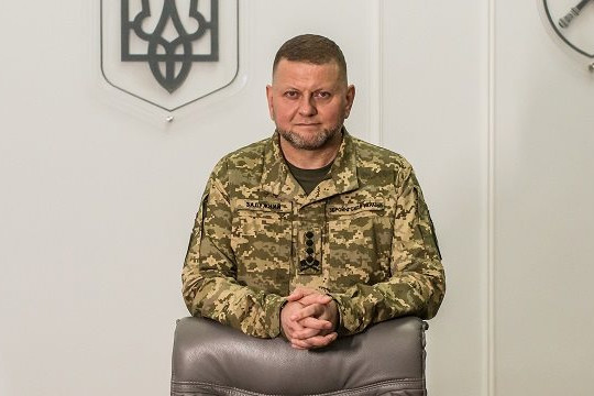 Ukraine tìm thấy thiết bị nghe lén trong văn phòng tổng tư lệnh quân đội
