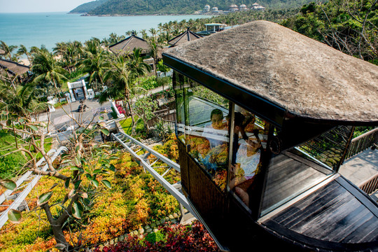 InterContinental Danang Sun Peninsula vào top 10 villa nghỉ dưỡng tuyệt vời nhất Việt Nam