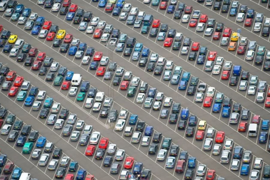 Nước Mỹ bắt đầu ra tay với bãi đậu xe để giúp hạn chế thải khí nhà kính
