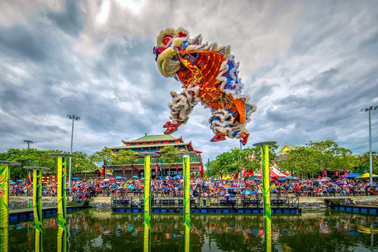 Chơi 'thả ga' dịp năm mới 2024 tại Công viên châu Á, Đà Nẵng