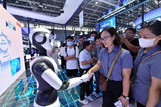 Trung Quốc công bố kế hoạch hành động dữ liệu 3 năm để thúc đẩy tăng trưởng kinh tế qua công nghệ
