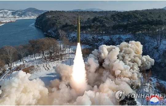 Triều Tiên thông báo thử tên lửa siêu thanh nhiên liệu rắn