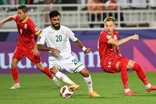 Asian Cup: Oman hòa đau, Indonesia hưởng lợi