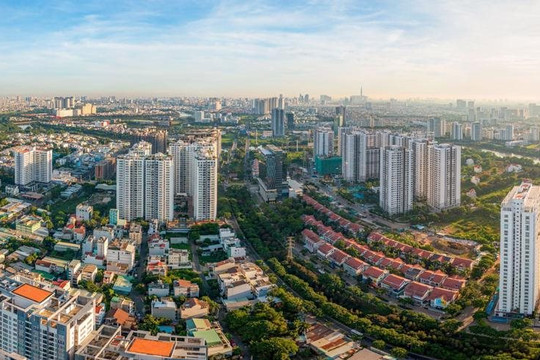 Vốn FDI vào Việt Nam tăng mạnh đầu năm, ngành bất động sản dẫn đầu