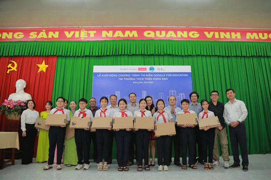 Lenovo và Google hợp tác tài trợ dự án thí điểm số hóa lớp học tại Đồng Nai