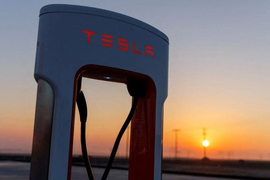 Tesla mở nhà máy ở Mỹ với thiết bị từ hãng sản xuất pin ô tô điện số 1 thế giới của Trung Quốc