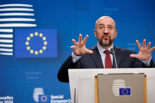 EU thông qua gói viện trợ mới cho Ukraine