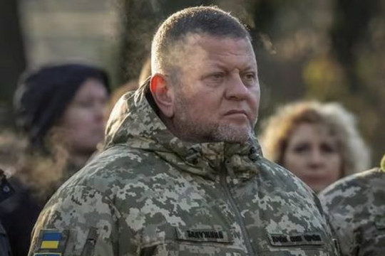 Ukraine có ý định thay Tổng tư lệnh quân đội