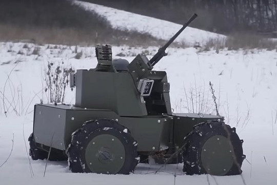 Ukraine triển khai xe tăng robot cỡ nhỏ