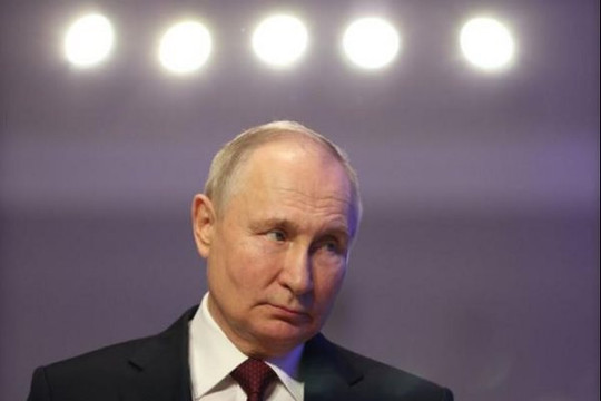 Tỷ lệ người Nga tin tưởng Tổng thống Putin đạt trên 79%