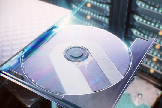 Bước đột phá về bộ nhớ: Thu gọn dung lượng lưu trữ của trung tâm dữ liệu vào một đĩa cỡ DVD