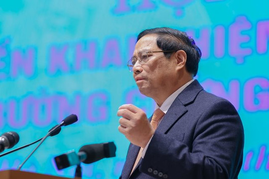 Thủ tướng Phạm Minh Chính: 'Tôi luôn theo dõi bản tin chứng khoán hàng ngày, nếu không sẽ rất sốt ruột'
