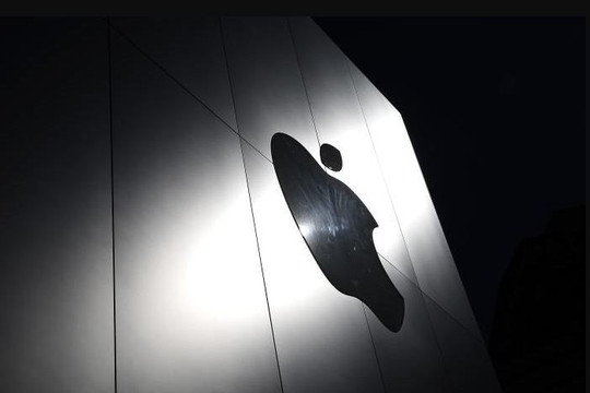 Apple mất 113 tỉ USD vốn hóa thị trường sau khi bị Bộ Tư pháp Mỹ và 16 bang kiện