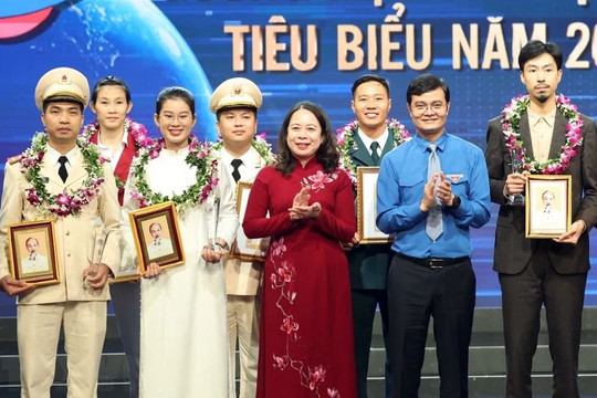Lễ trao giải thưởng Gương mặt trẻ Việt Nam tiêu biểu năm 2023