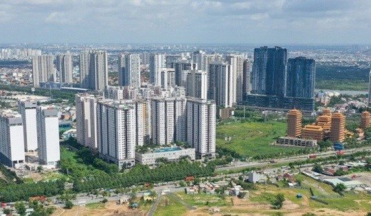 Việt kiều 'rộng cửa' mua nhà đất ở Việt Nam, thị trường BĐS sẽ bùng nổ?
