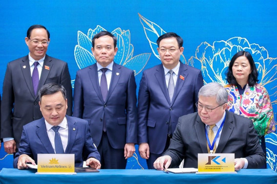 Vietnam Airlines ký hợp tác gần nửa tỉ USD với các doanh nghiệp Trung Quốc