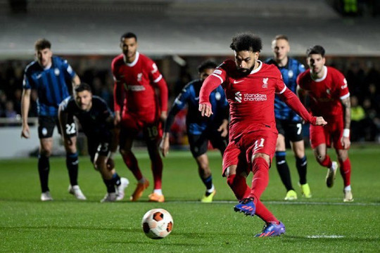 Europa League: Liverpool nỗ lực bất thành, Leverkusen thể hiện sức mạnh