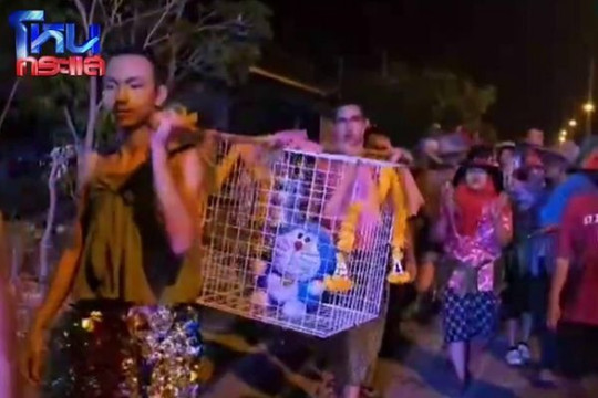 Thái Lan: Hồi sinh nghi lễ đem mèo đi diễu hành cầu mưa