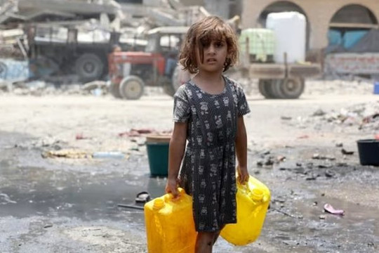 WHO: Một số cư dân Gaza phải uống nước thải