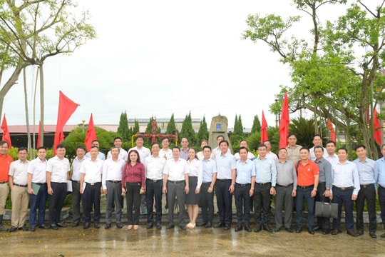 Petrovietnam: Trồng cây xanh là giải pháp quan trọng trong chuyển dịch năng lượng