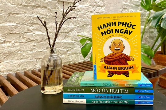 ‘Hạnh phúc mỗi ngày’ - 365 trích dẫn hay cho từng ngày khai mở