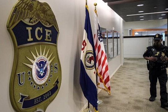 Mỹ bắt 8 người nhập cư bị nghi có liên hệ với IS