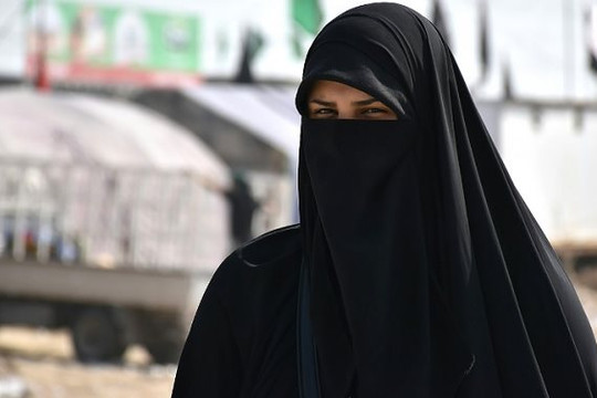 Tỉnh vừa bị tấn công ở Nga cấm khăn che kín mặt Hồi giáo