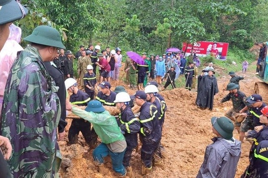 11 người chết sau vụ sạt lở đất ở Hà Giang