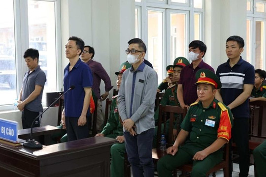 Tổng giám đốc Việt Á Phan Quốc Việt được giảm án