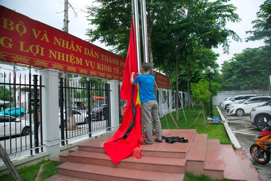 Đồng Nai: Nhiều cơ quan, đơn vị treo cờ rủ tưởng niệm Tổng bí thư Nguyễn Phú Trọng