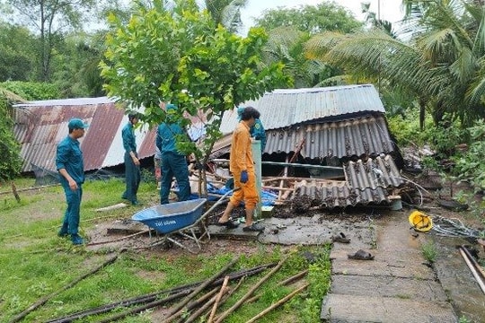 ĐBSCL: Mưa dông gây thiệt hại gần 1,3 tỉ đồng