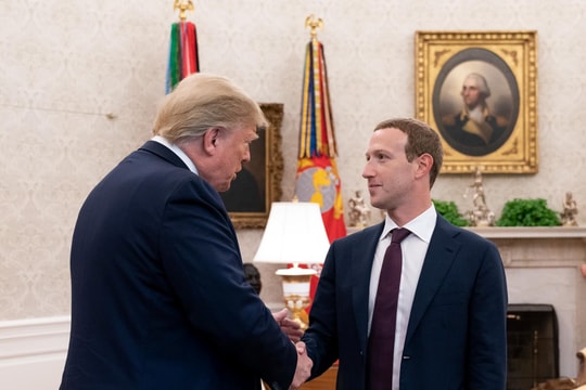 Mark Zuckerberg gọi điện xin lỗi ông Trump vì Meta AI nói vụ ám sát hụt không xảy ra