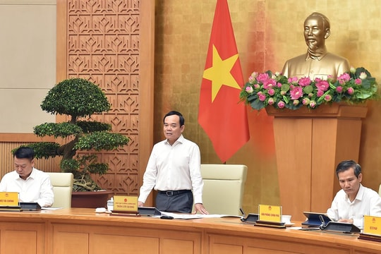 Ứng dụng công nghệ để phát hiện thủ đoạn buôn lậu trong bối cảnh thương mại điện tử bùng nổ