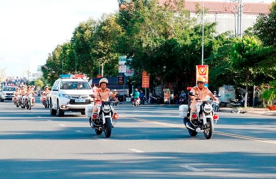 Công an An Giang ra quân bảo đảm trật tự ATGT dịp lễ Quốc khánh