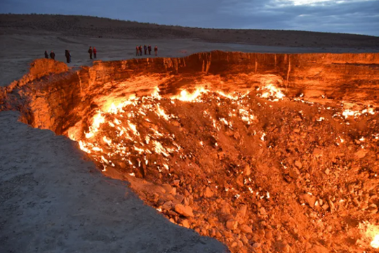 Bí ẩn ‘cổng địa ngục’ tại Turkmenistan