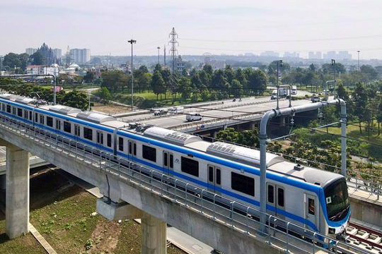 TP.HCM: Liệu tuyến metro số 1 có vận hành thương mại được vào cuối năm 2024?