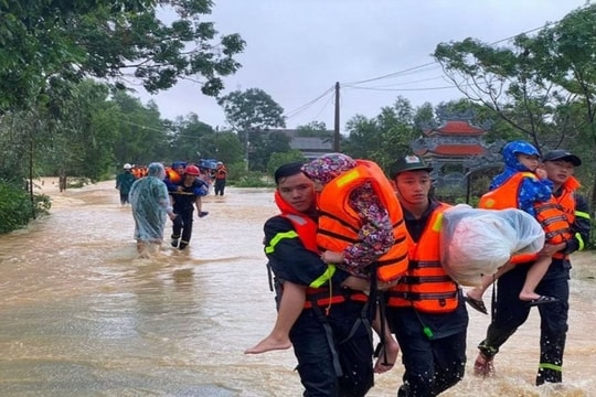 TP.HCM công khai danh sách đóng góp giúp đỡ nhân dân các tỉnh phía bắc khắc phục thiệt hại do bão số 3