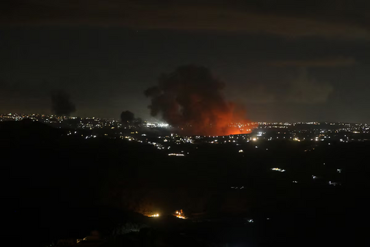 Căng thẳng leo thang, Hezbollah và Israel tấn công nhau dữ dội