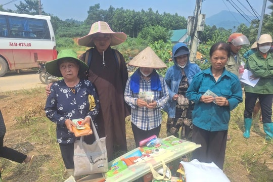 Tiền Giang: Đóng góp ủng hộ đồng bào bị ảnh hưởng bởi cơn bão số 3 hơn 18 tỉ đồng